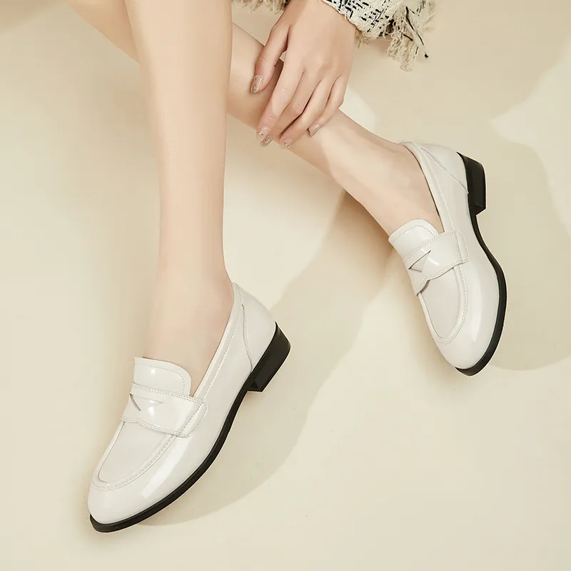 DAPHNE Loafers Women's Black, Beige-10