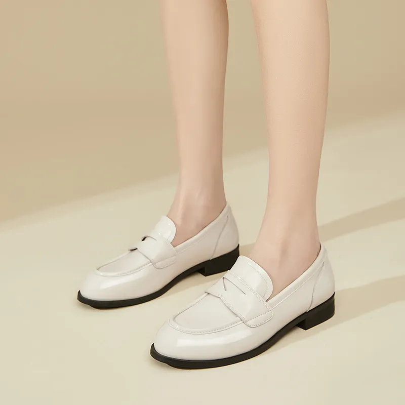 DAPHNE Loafers Women's Black, Beige-11