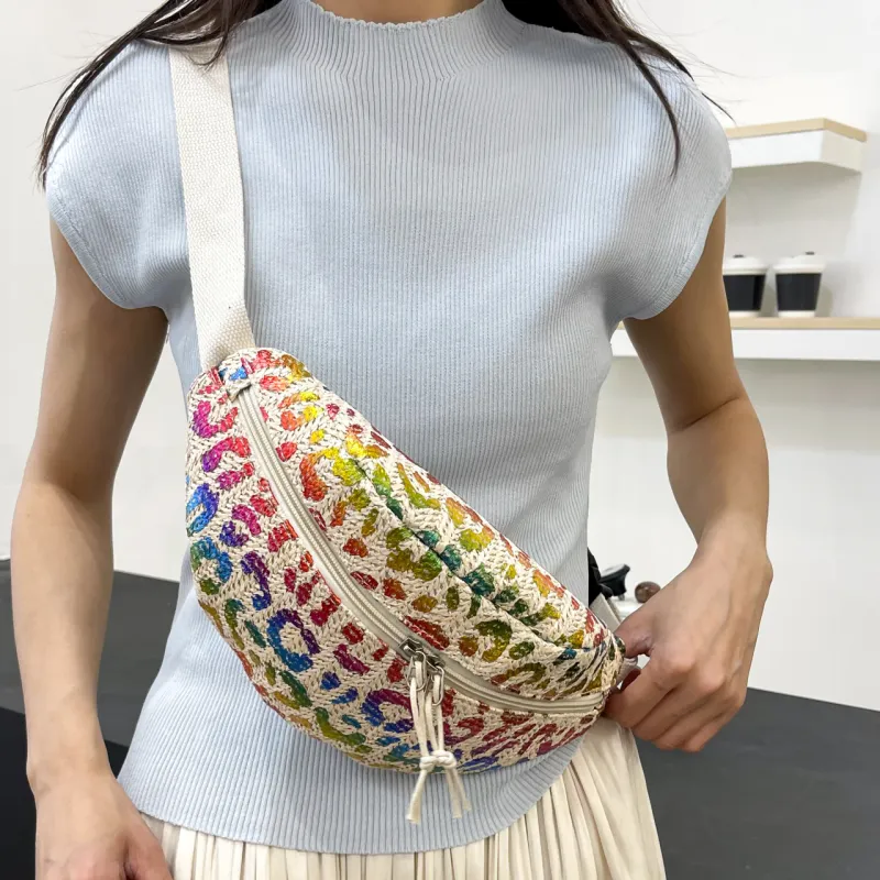 MOK Straw Woven Sling Bag Unisex-3