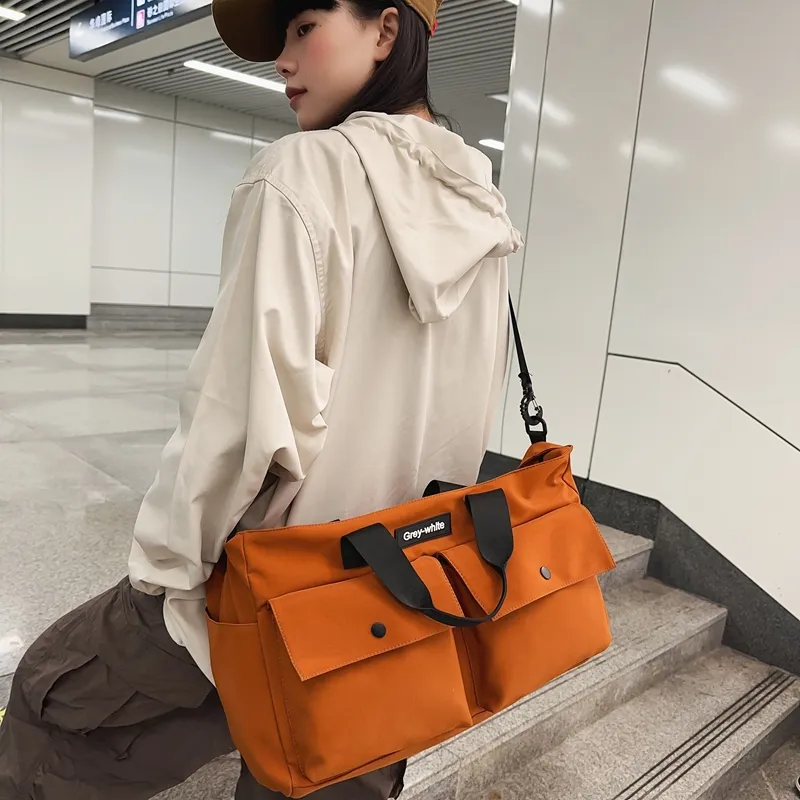 MOK Nylon Travel Bag Unisex Orange Black Green-2