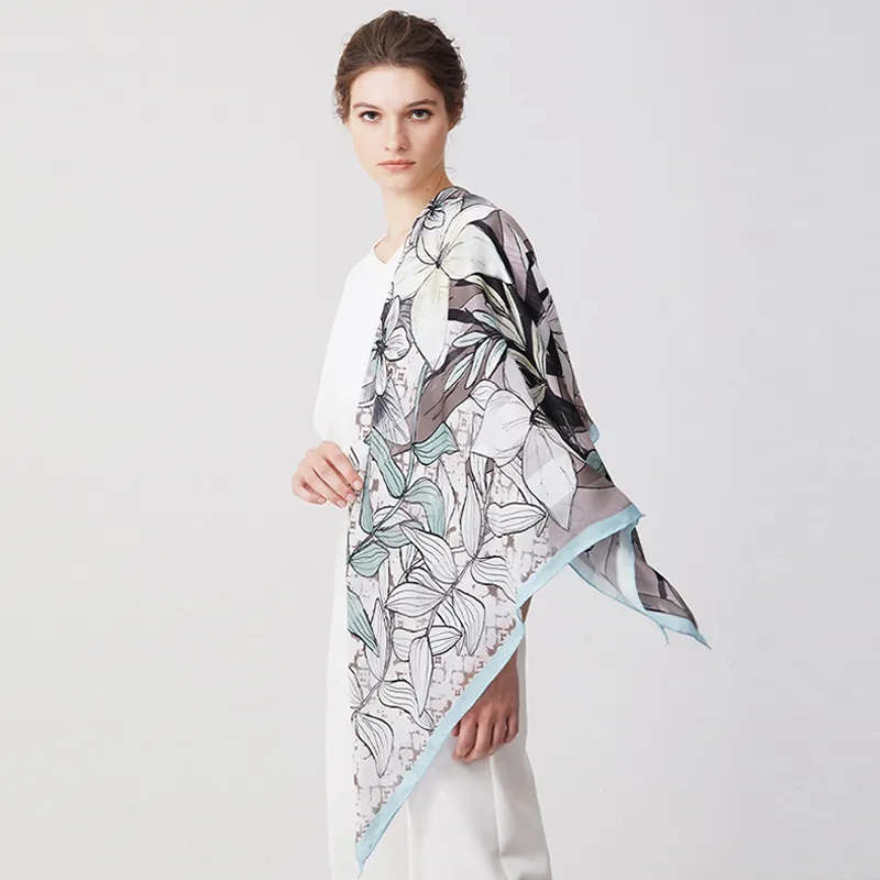 MARJAKURKI Silk Large Scarf Women's-2