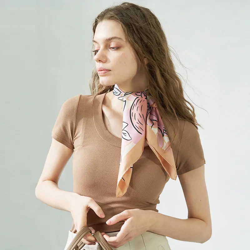 MARJAKURKI Square Scarf Women's-6