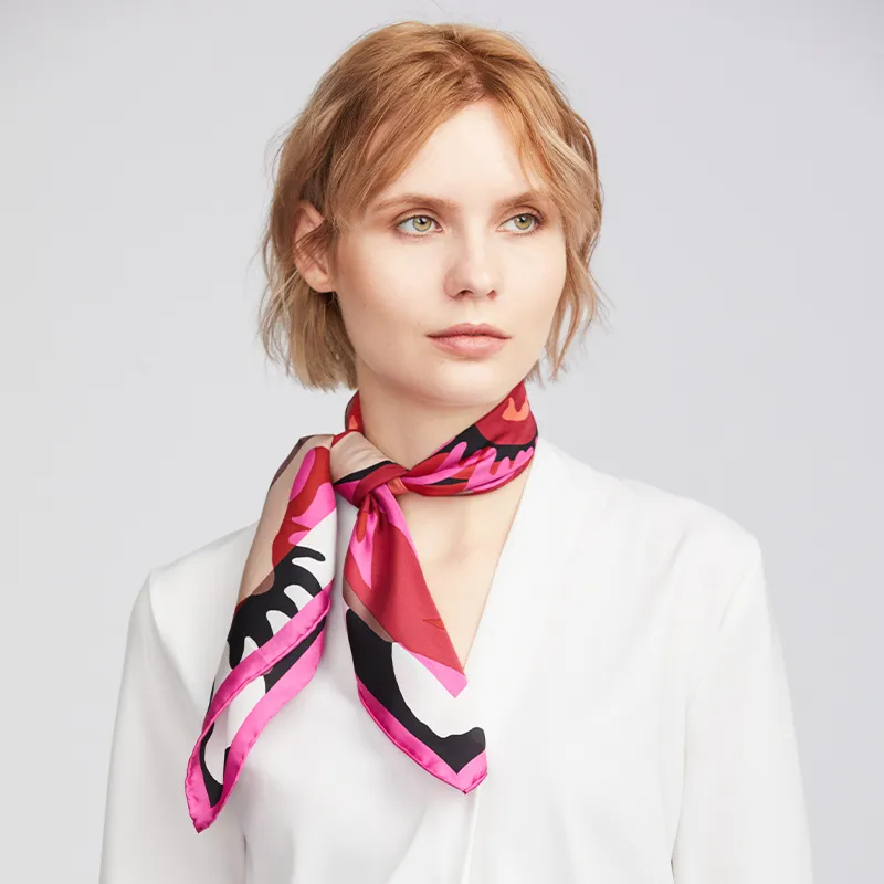 MARJAKURKI Square Scarf Women's-12
