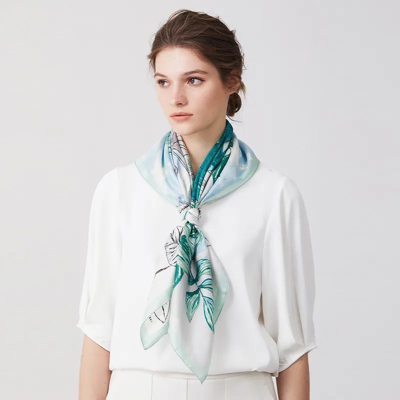 MARJAKURKI Silk Square Scarf Women's-2
