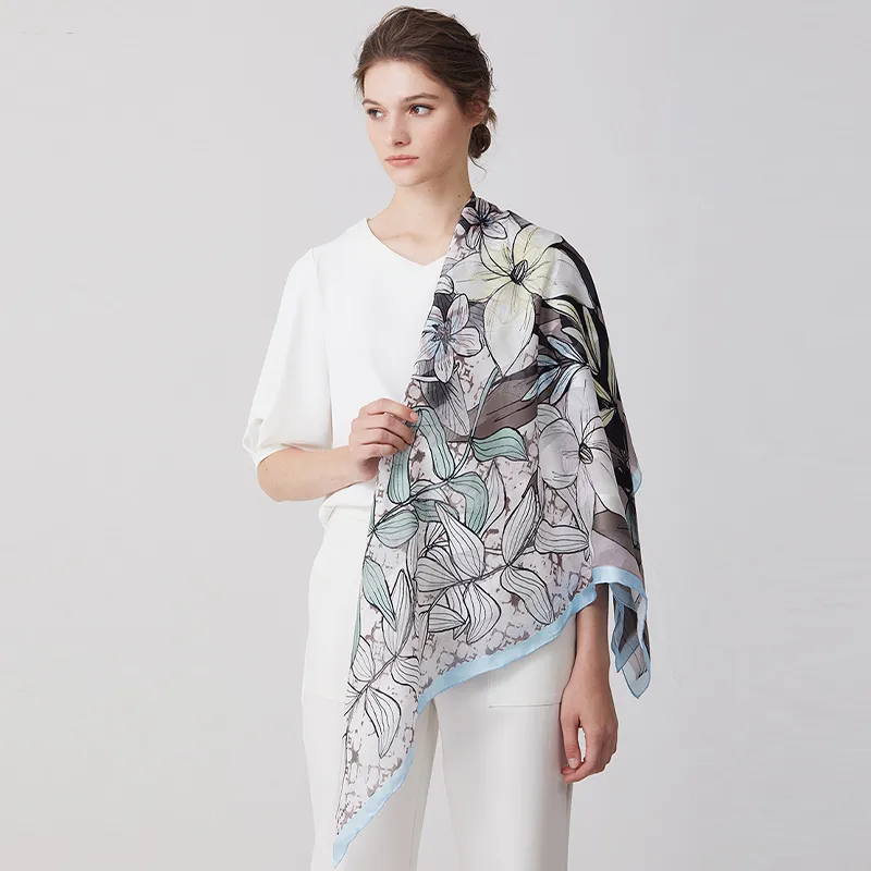 MARJAKURKI Silk Large Scarf Women's-3
