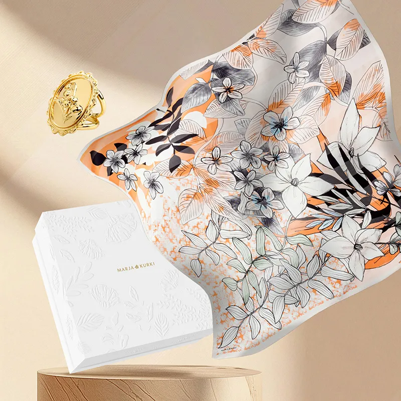 MARJAKURKI Silk Large Scarf Women's-3