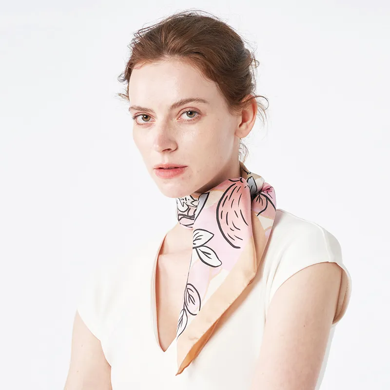 MARJAKURKI Square Scarf Women's-9