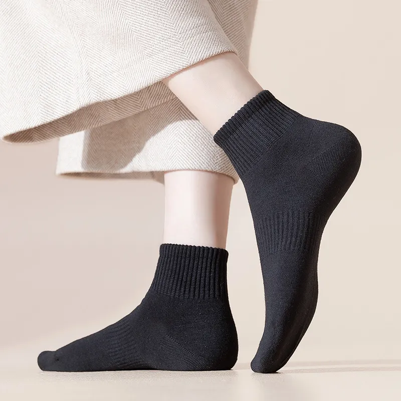 B&C.Room SS24 Mid Calf Socks Fall Winter Unisex 5 Pack-3