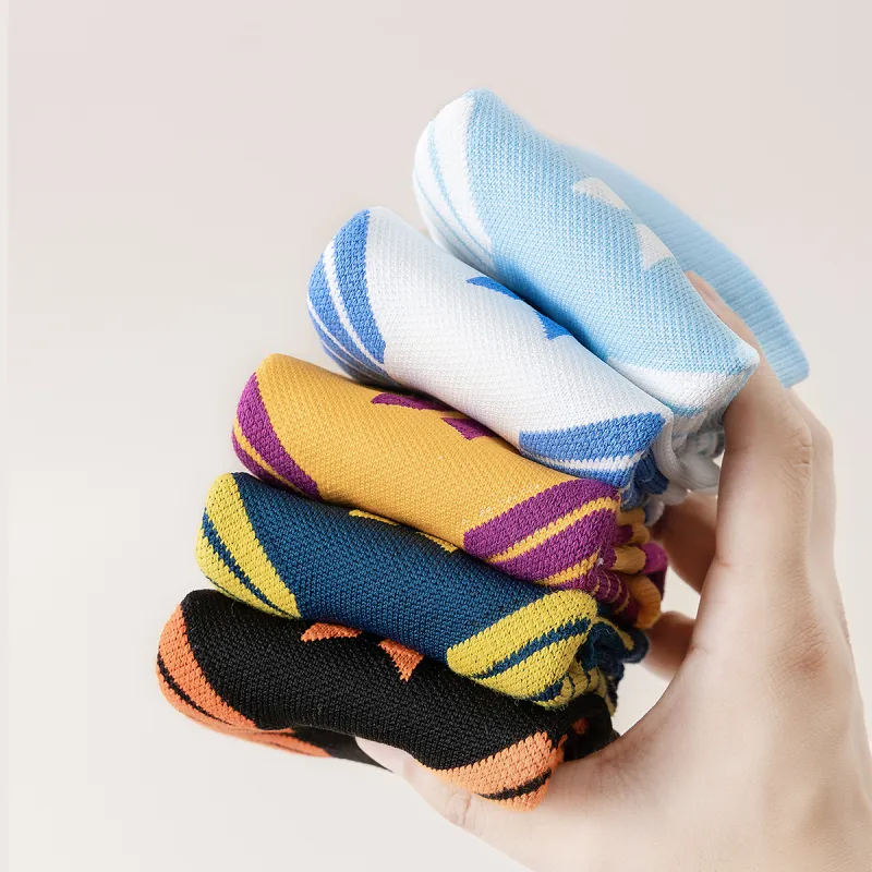 B&C.Room Basketball Socks Unisex 3 Pack-4