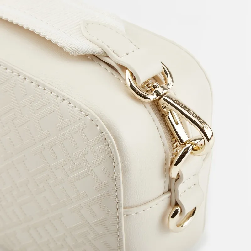 Tommy Hilfiger Distinct Camera Cross Body Bag-3