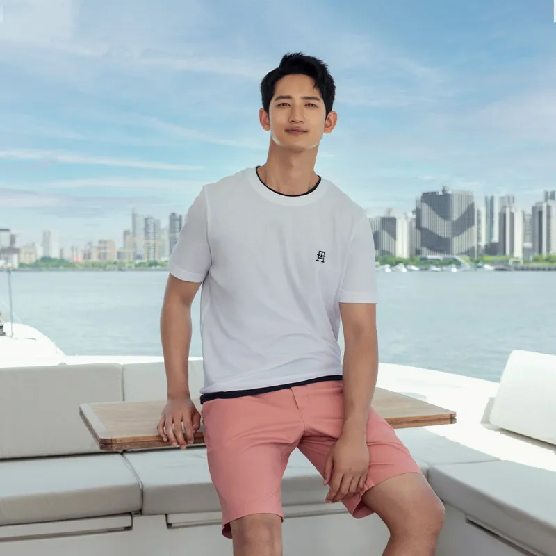 Tommy Hilfiger Th Monogram embroidered T shirt-12