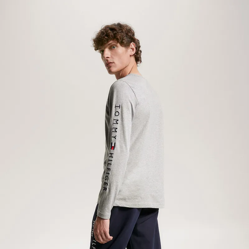 Tommy Hilfiger Logo embroidered T shirt-9
