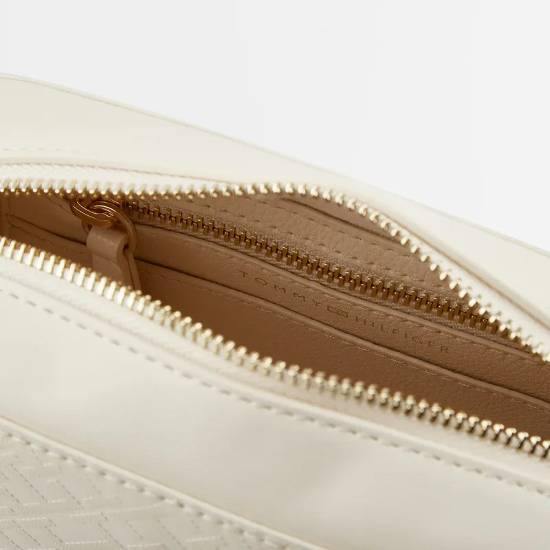 Tommy Hilfiger Distinct Camera Cross Body Bag-4