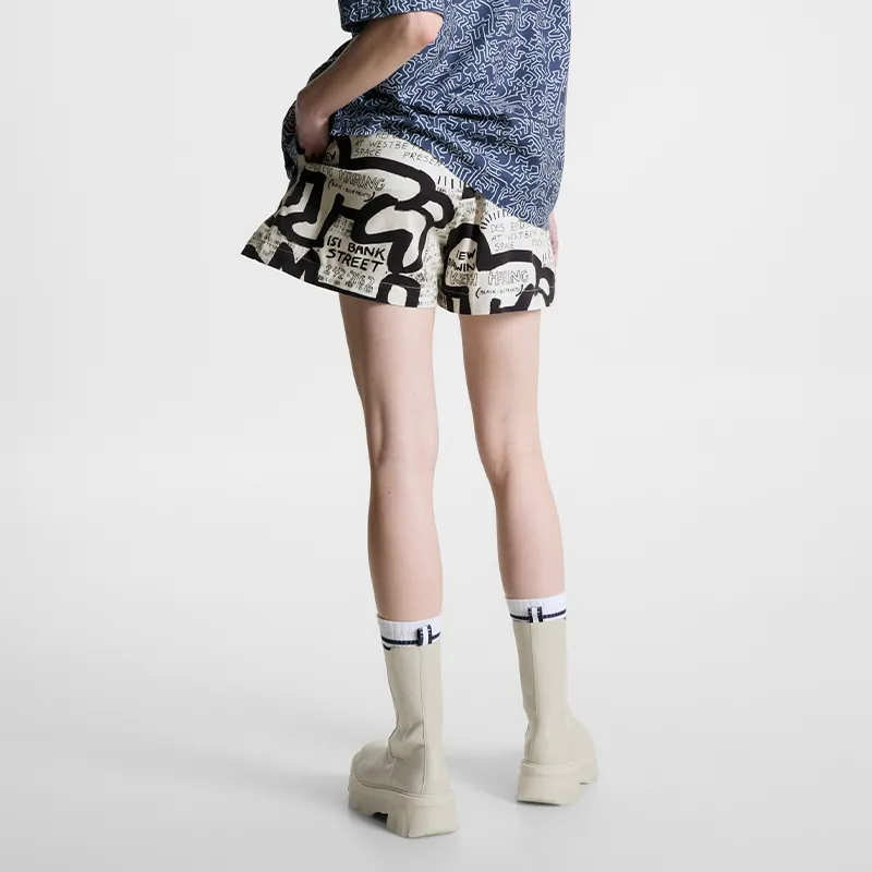 Keith Haring X Tommy Hilfiger TOMMY JEANS X Keith Haring Co branded Series Casual Shorts Women's Dark Blue With White Print 0GD-3