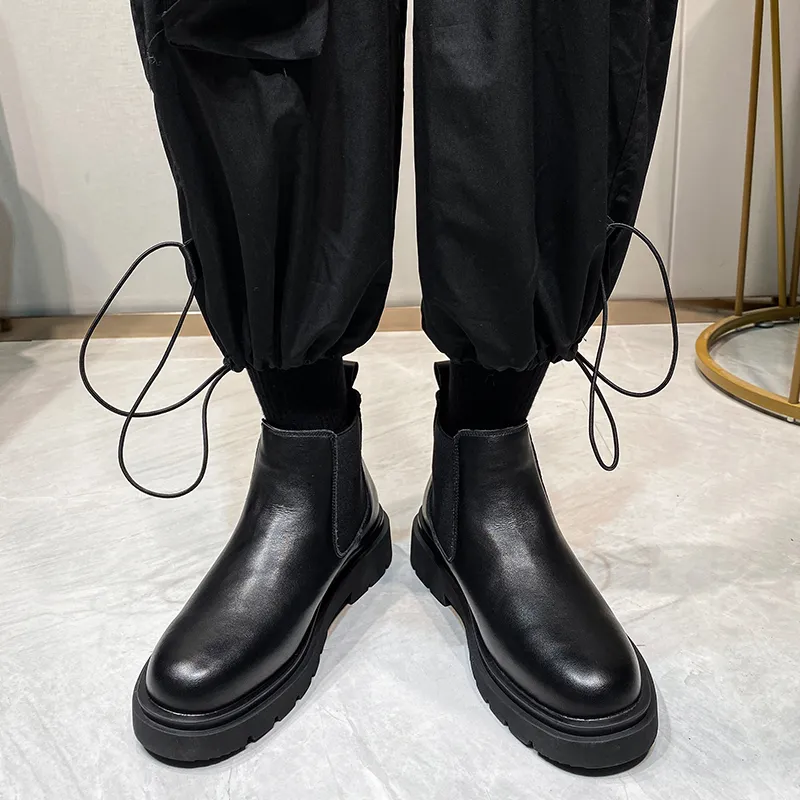 WEISHIBANGWEI Short Chelsea Boots Men's Black-8