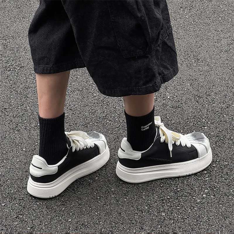 WEISHIBANGWEI Height Increasing Low Top Skateboard Shoes Men's Black-3