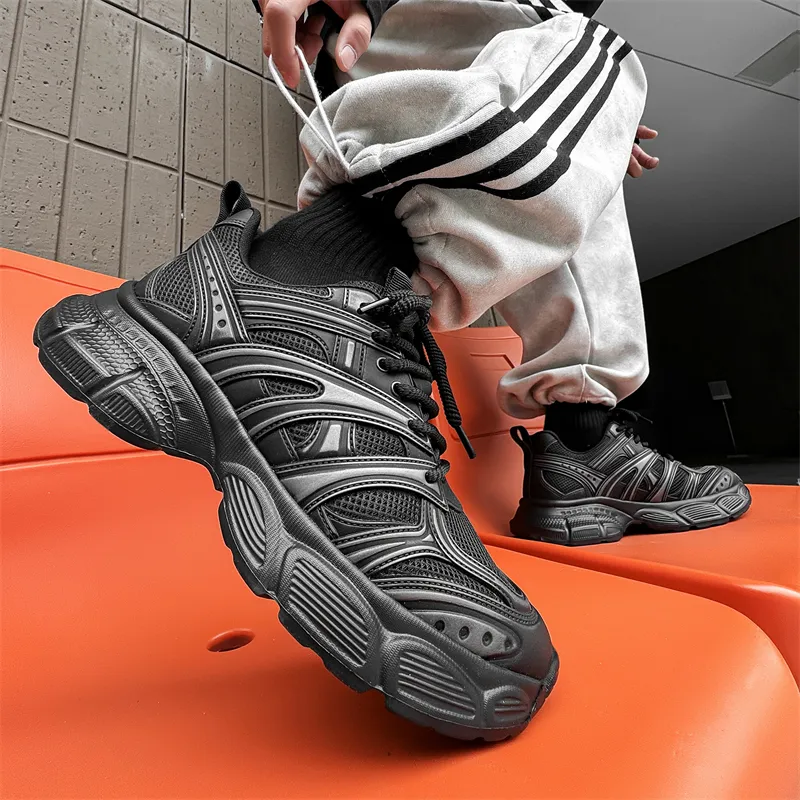 WEISHIBANGWEI Low Top Chunky Sneakers Men's Black-6