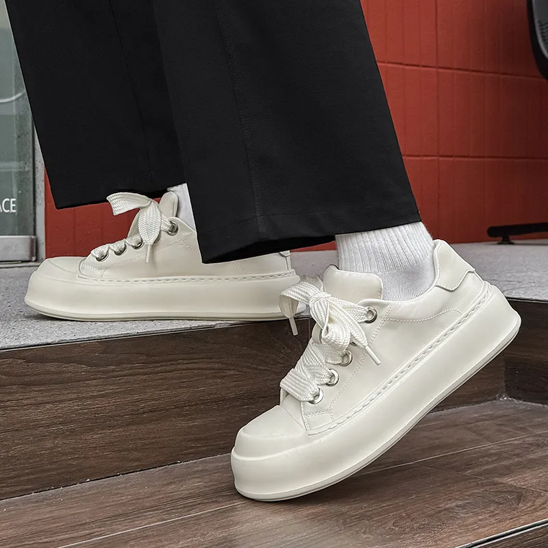 WEISHIBANGWEI Low Top Skateboard Shoes Men's White-1