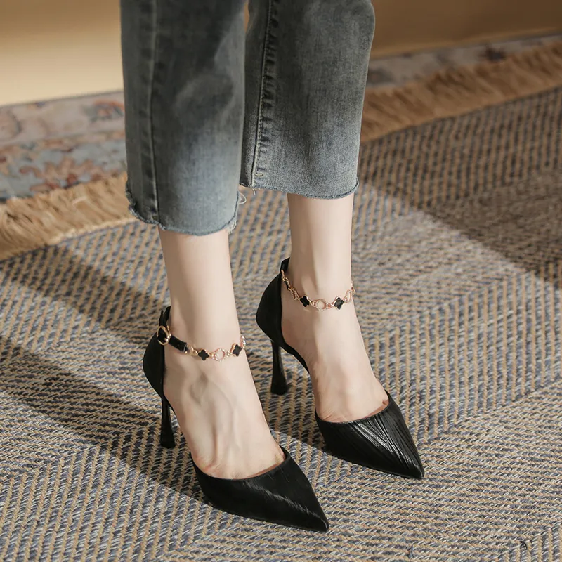 WEISHIBANGWEI Slim Heel High Heels Women's-8