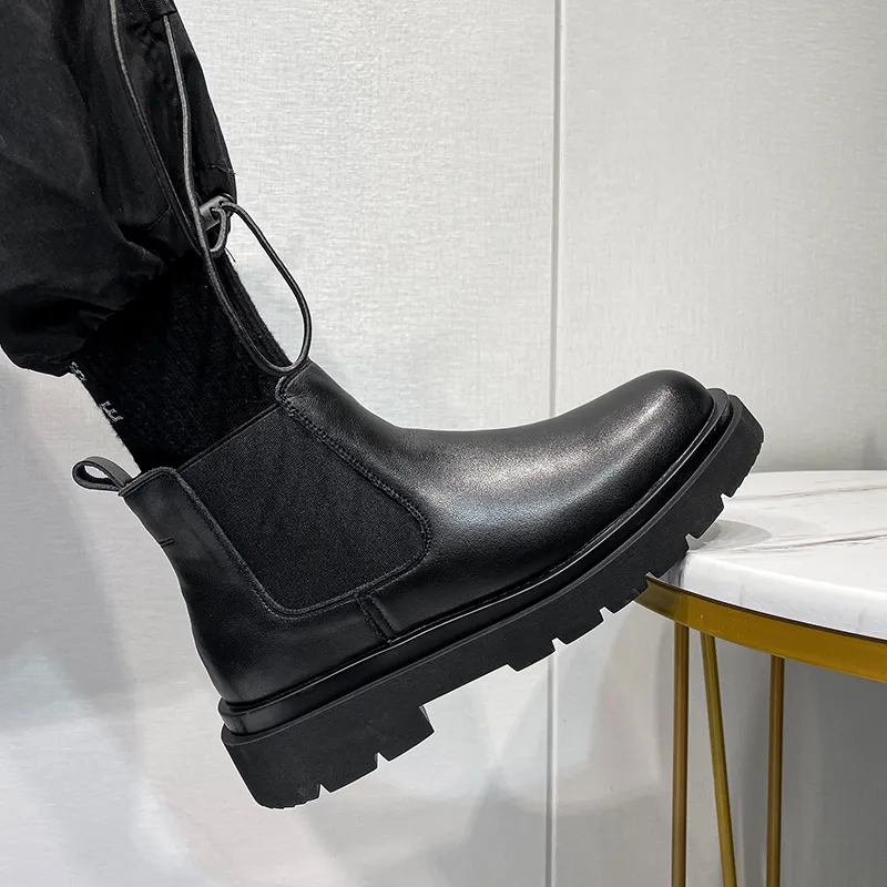 WEISHIBANGWEI Short Chelsea Boots Men's Black-6