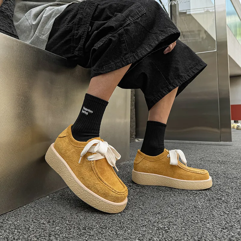 WEISHIBANGWEI Height Increasing Low Top Casual Shoes Men's Yellow-1