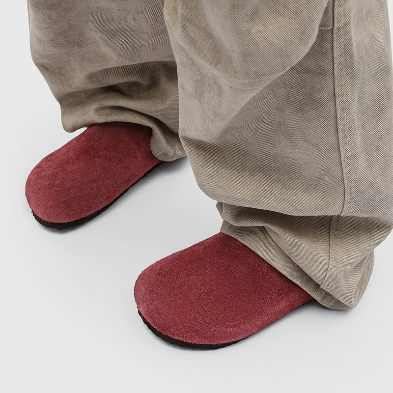 WEISHIBANGWEI Rubber Sole Slip Resistant Closed Toe Slippers Unisex Red-1