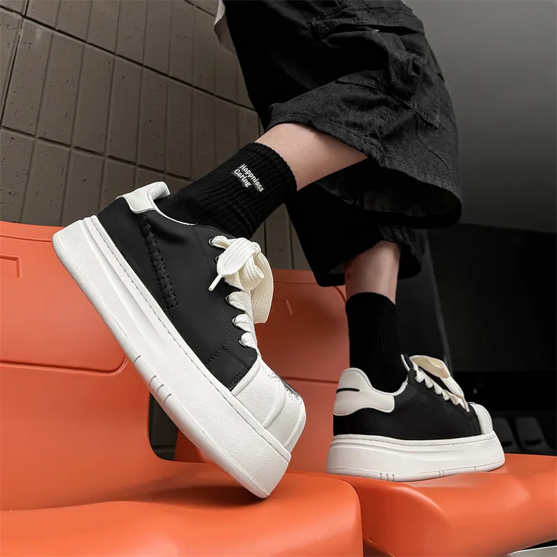 WEISHIBANGWEI Height Increasing Low Top Skateboard Shoes Men's Black-6