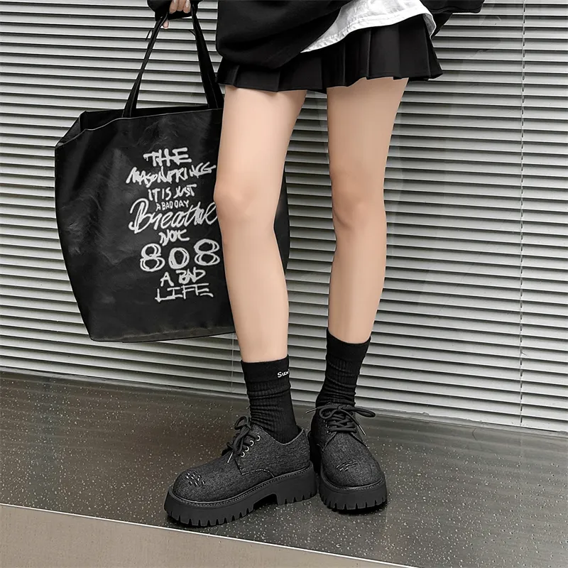 WEISHIBANGWEI Height Increasing Low Top Casual Shoes Unisex Black-5