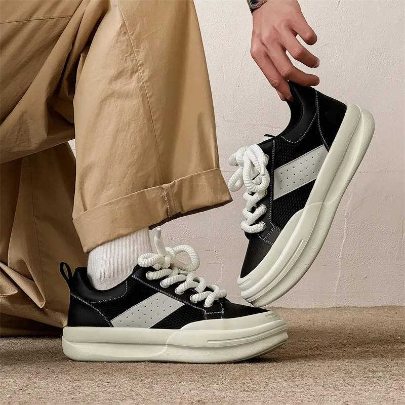 WEISHIBANGWEI Low Top Skateboard Shoes Unisex Black-2