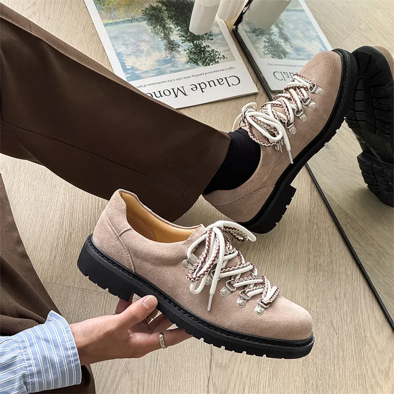 WEISHIBANGWEI Low Top Casual Shoes Men's Beige Brown-1