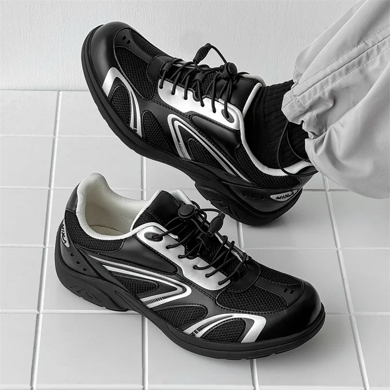 WEISHIBANGWEI Low Top Casual Shoes Men's Black-1
