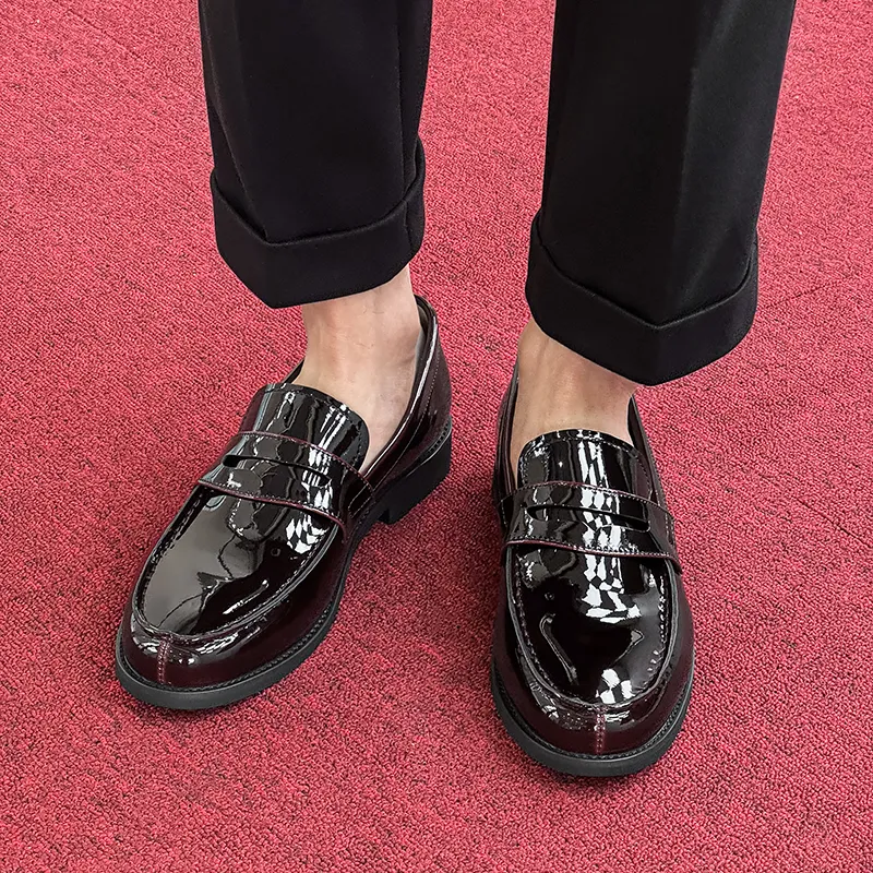 WEISHIBANGWEI Loafers Men's Red-5