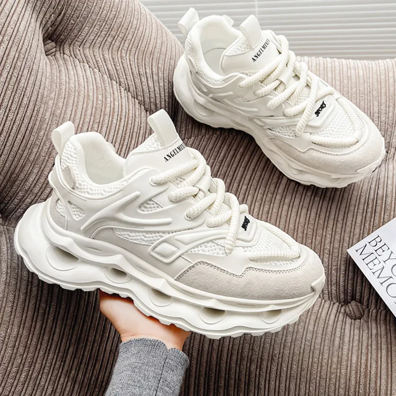 WEISHIBANGWEI Breathable Height Increase Low Top Chunky Sneakers Men's-1