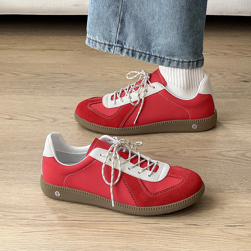 WEISHIBANGWEI Low Top Skateboard Shoes Unisex Red-4