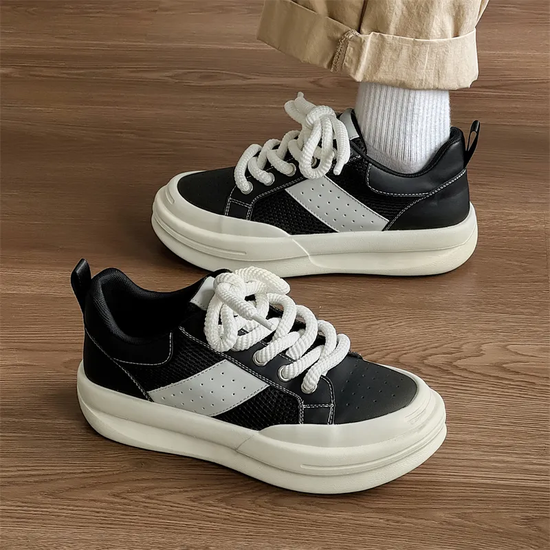 WEISHIBANGWEI Low Top Skateboard Shoes Unisex Black-5