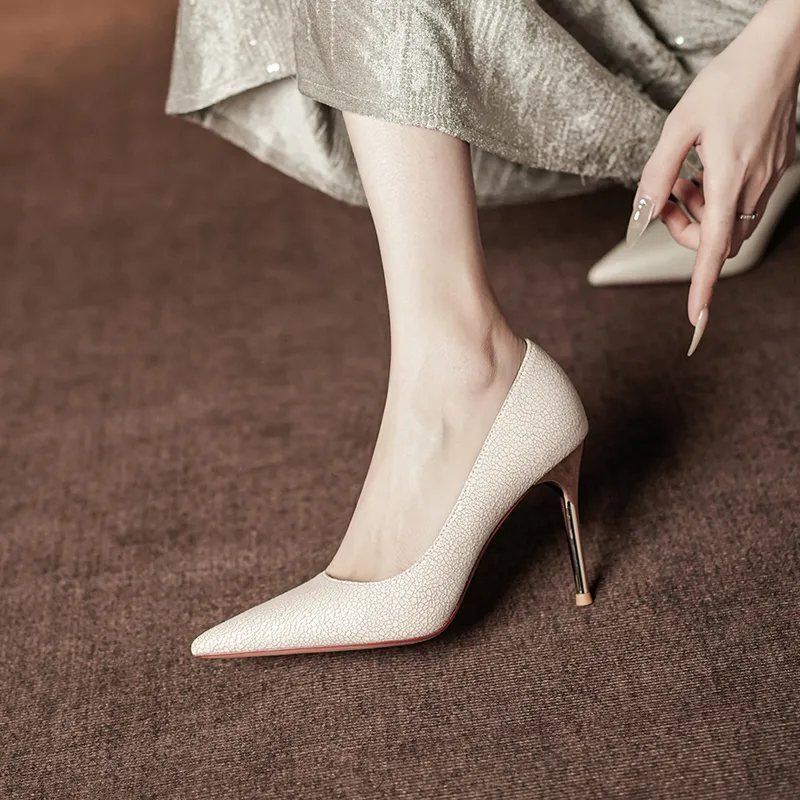 WEISHIBANGWEI Slim Heel High Heels Women's-14