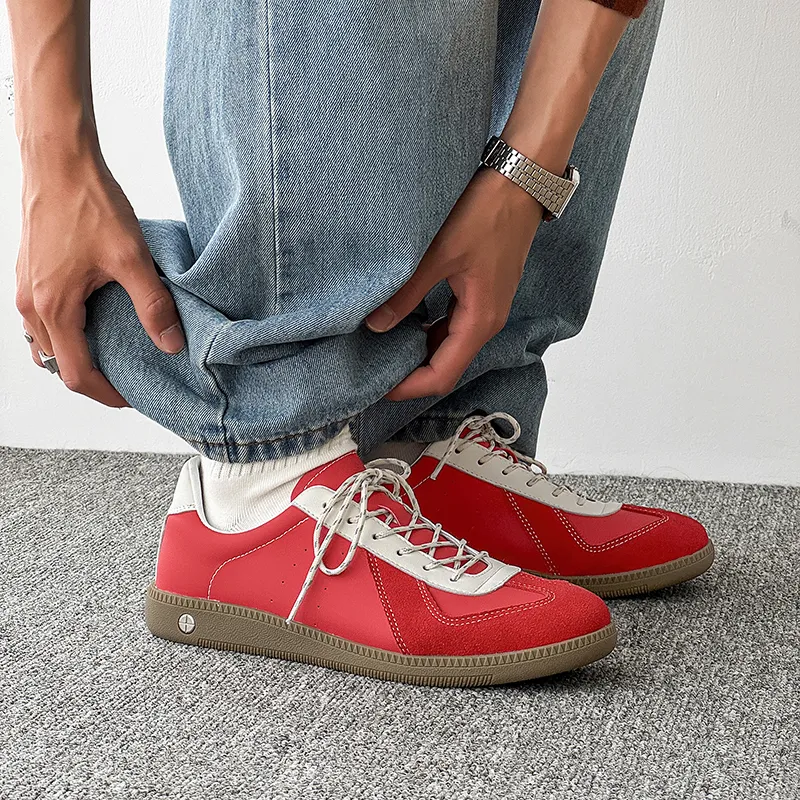 WEISHIBANGWEI Low Top Skateboard Shoes Unisex Red-2