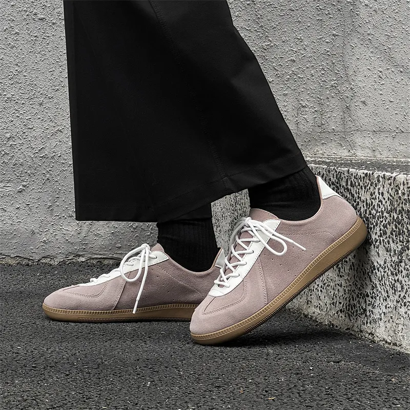 WEISHIBANGWEI Low Top Skateboard Shoes Men's Beige Brown-3