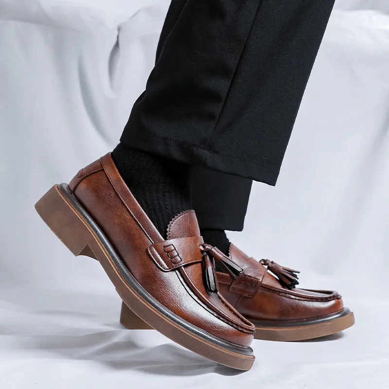 WEISHIBANGWEI Loafers Medium Heel Men's Black-16