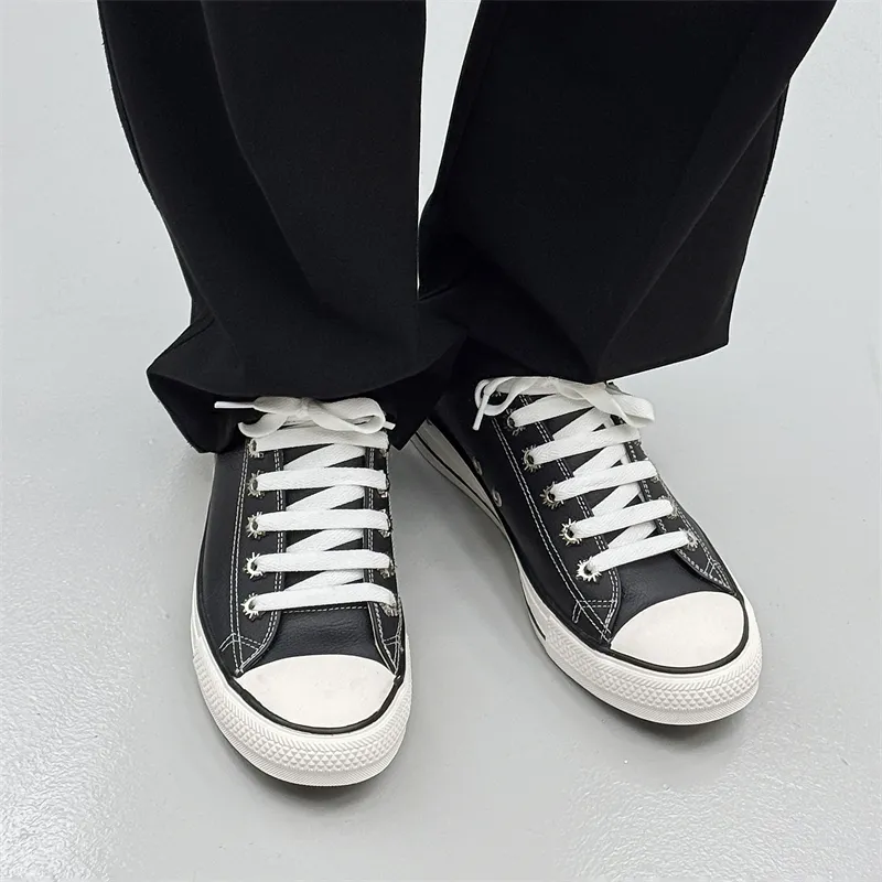 WEISHIBANGWEI Low Top Skateboard Shoes Men's Black-5