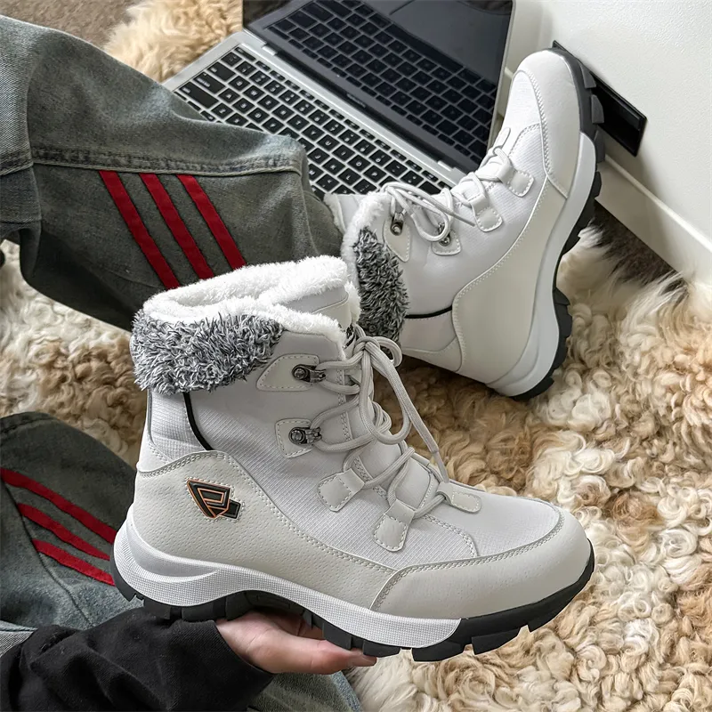 WEISHIBANGWEI Warm Anti Slip And Wear Resistant Short Snow Boots Unisex-10