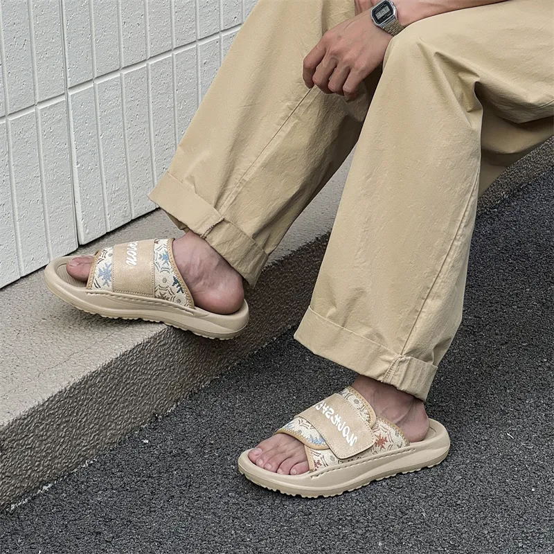 WEISHIBANGWEI Slip Resistant Odor Resistant Slide Slippers Men's Khaki With White-5