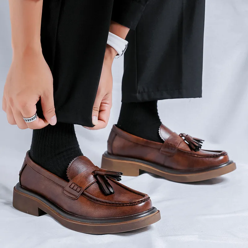 WEISHIBANGWEI Loafers Medium Heel Men's Black-15