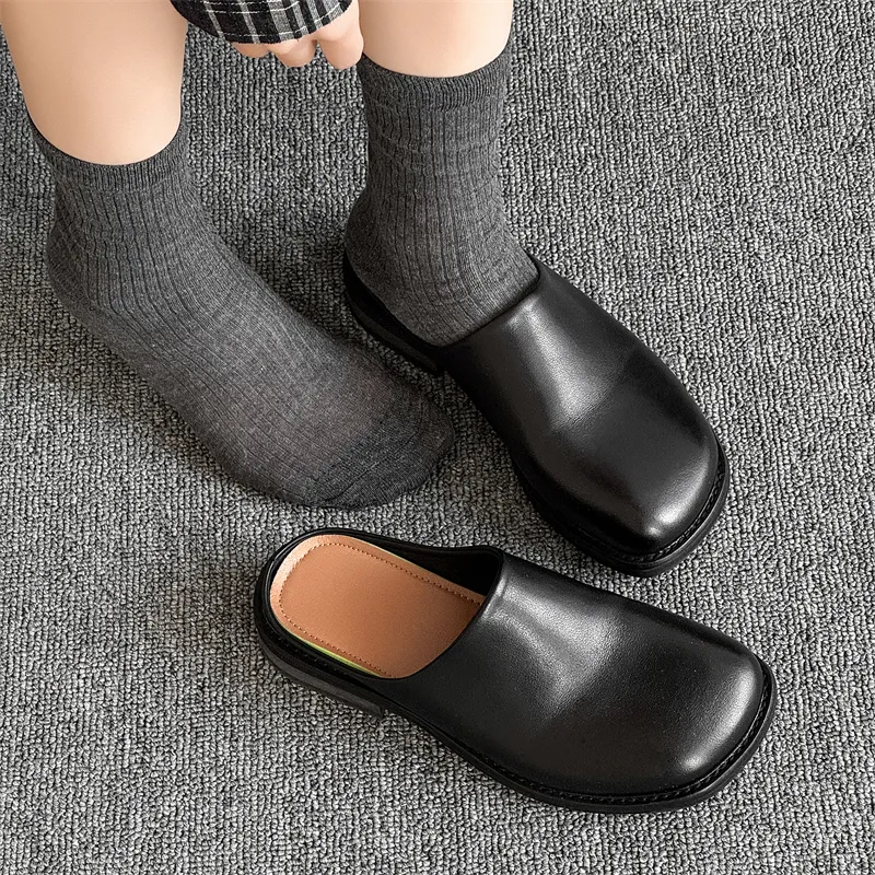 WEISHIBANGWEI Closed Toe Slippers Unisex Black-13