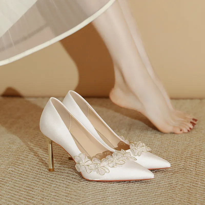 WEISHIBANGWEI Slim Heel High Heels 6.5CM Women's White-5