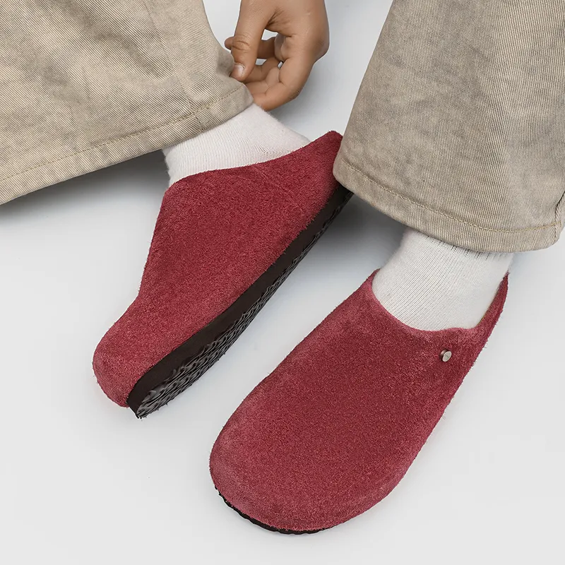 WEISHIBANGWEI Rubber Sole Slip Resistant Closed Toe Slippers Unisex Red-5