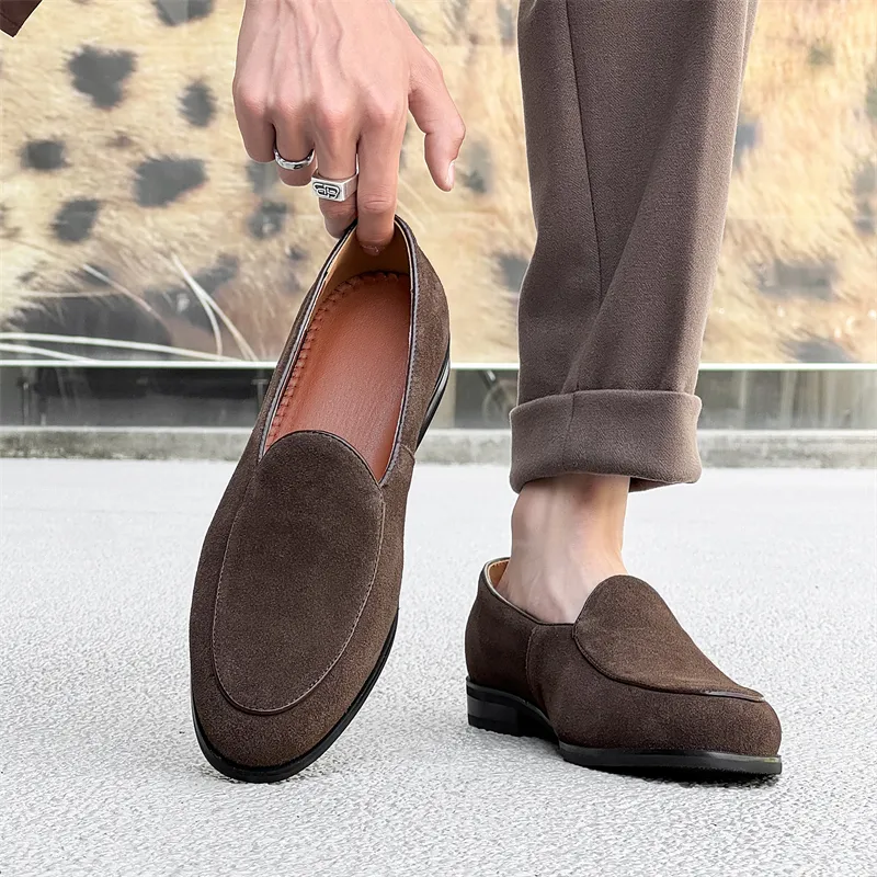 WEISHIBANGWEI Loafers Men's Brown-1