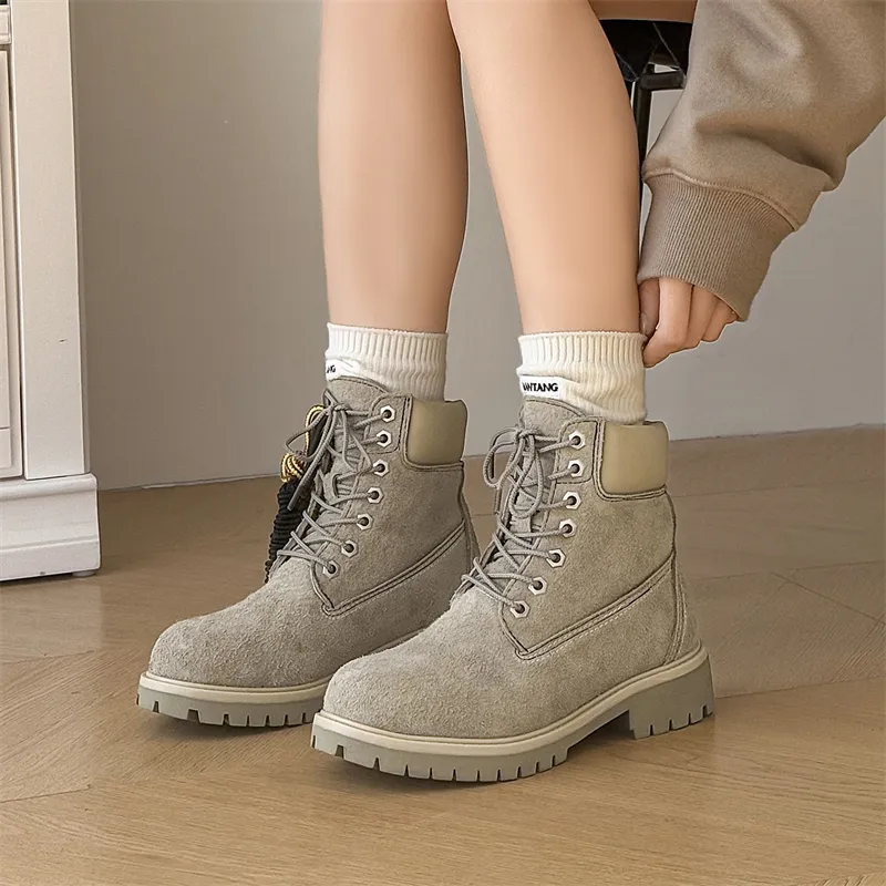 WEISHIBANGWEI Short Martin Boot Unisex Khaki-1