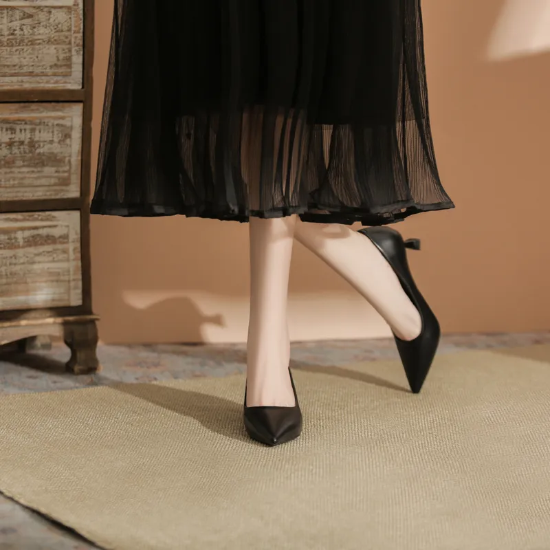 WEISHIBANGWEI Slim Heel High Heels Women's-4
