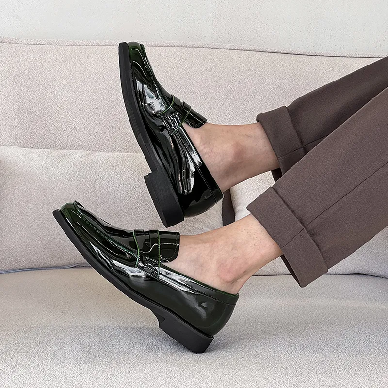 WEISHIBANGWEI Loafers Men's Green-3